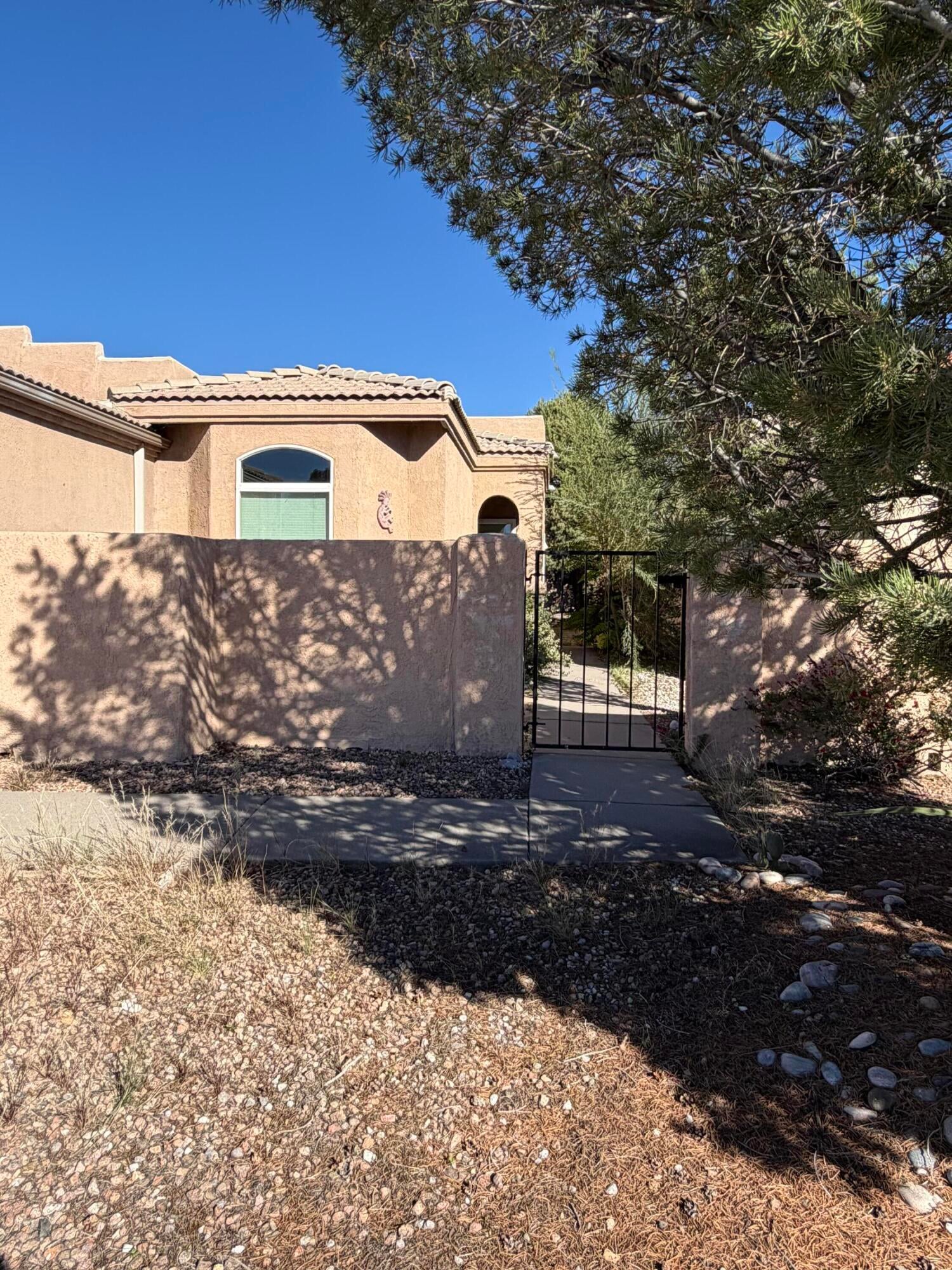 328 Serenity Court SE