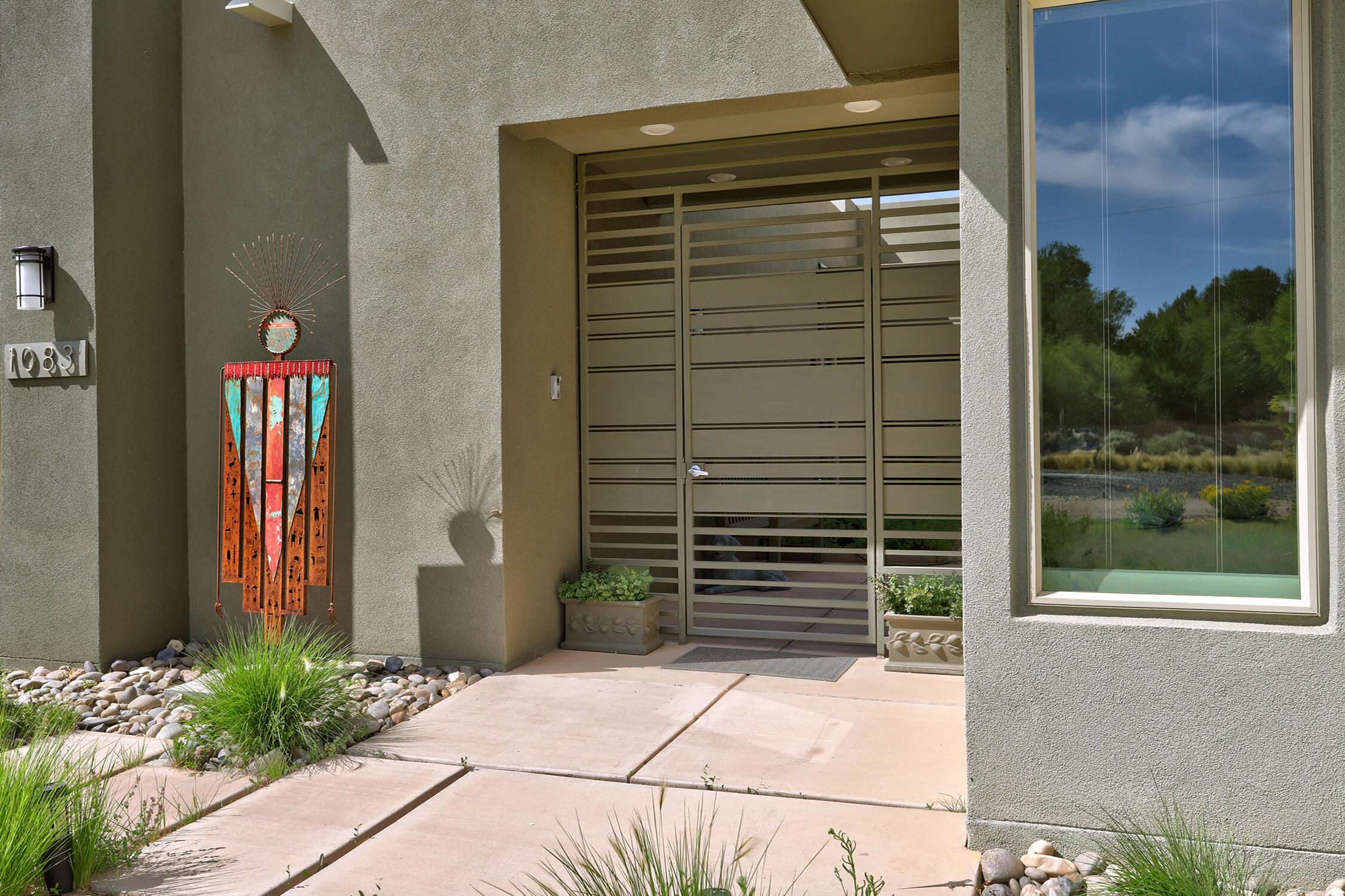 1083 W Ella Drive