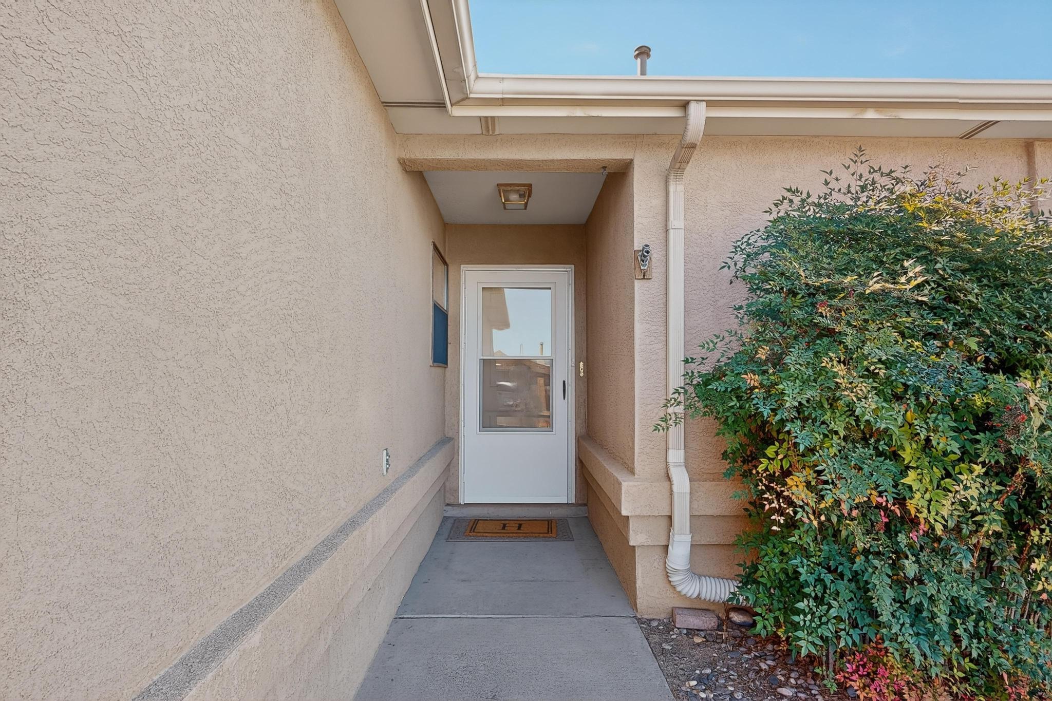 6124 Hokona Place NW