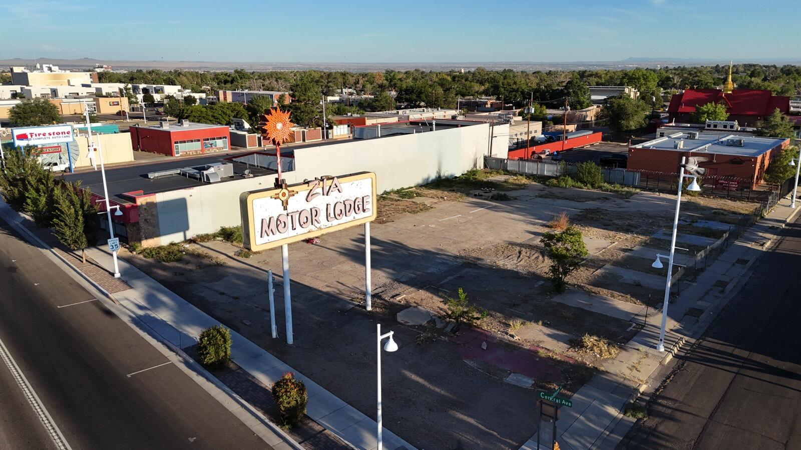 4611 Central Avenue NE