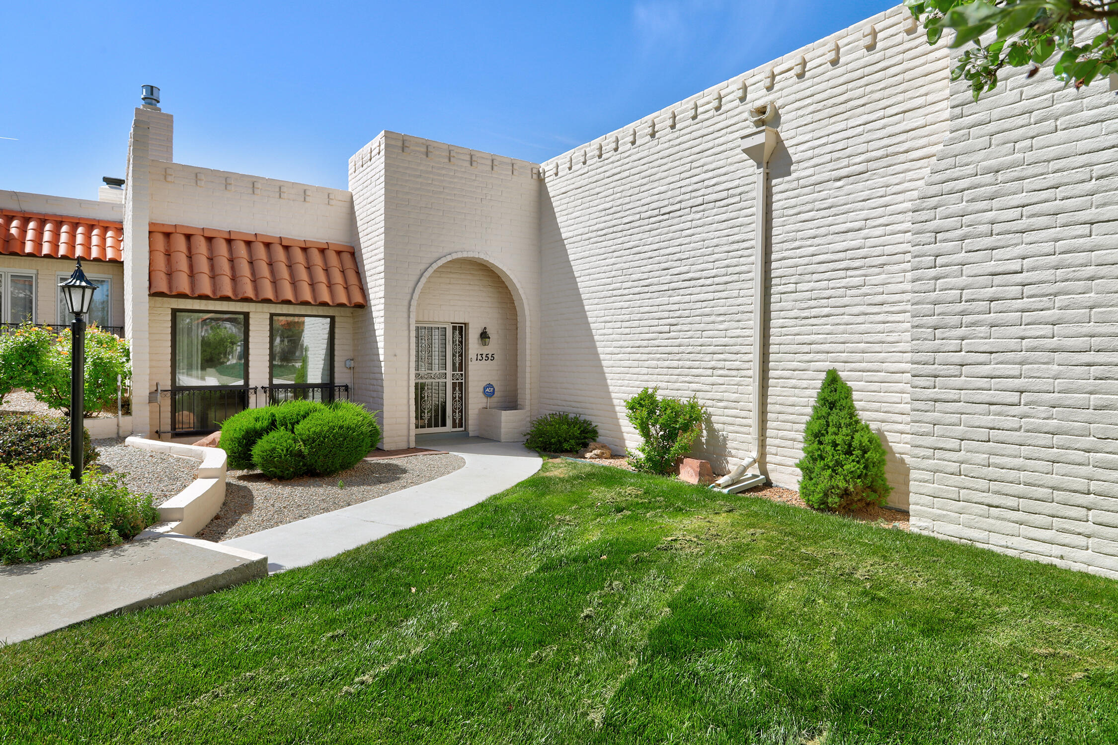 1355 Wagon Train Drive SE