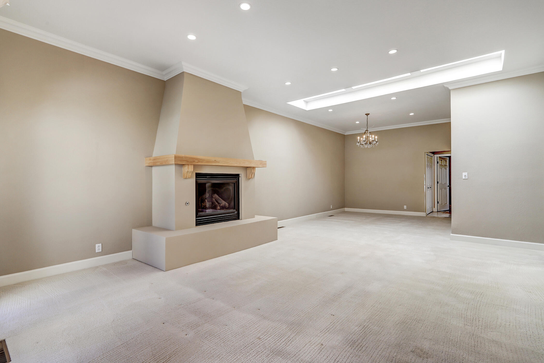 1355 Wagon Train Drive SE