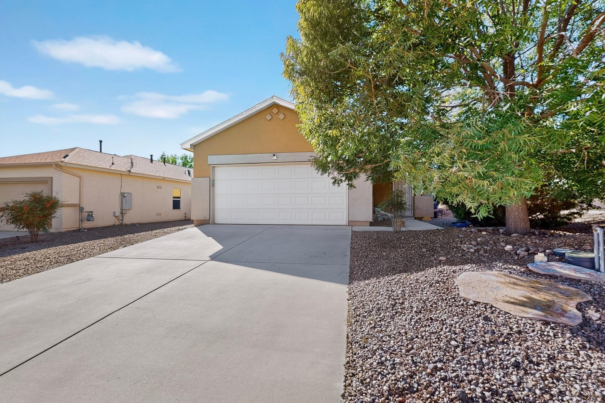 1015 El Prado Street NW
