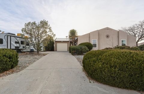 Photo of 2380 Rosswood Drive SE, Rio Rancho, NM 87124 (MLS # 1097104)