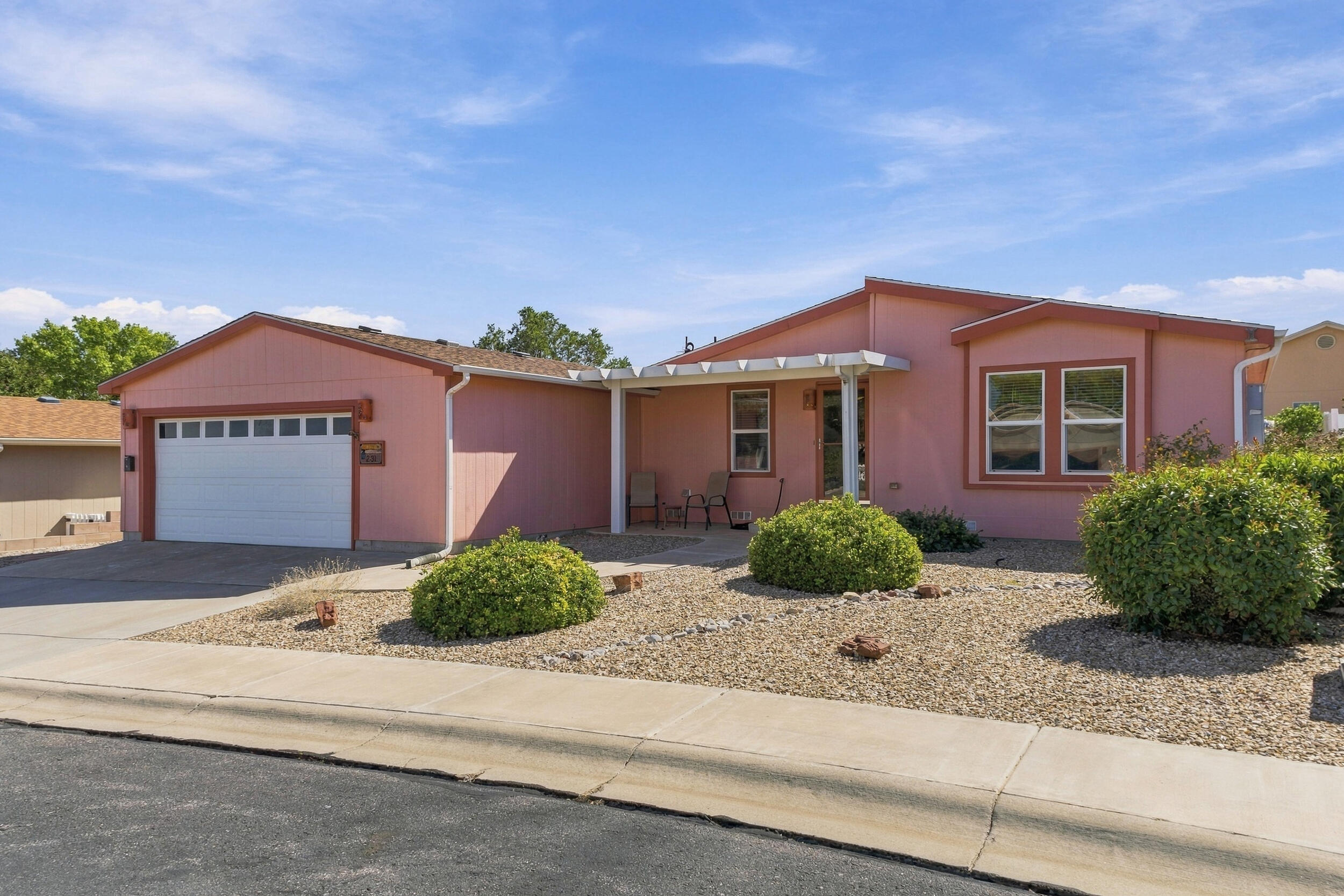 231 Sunrise Bluffs Drive