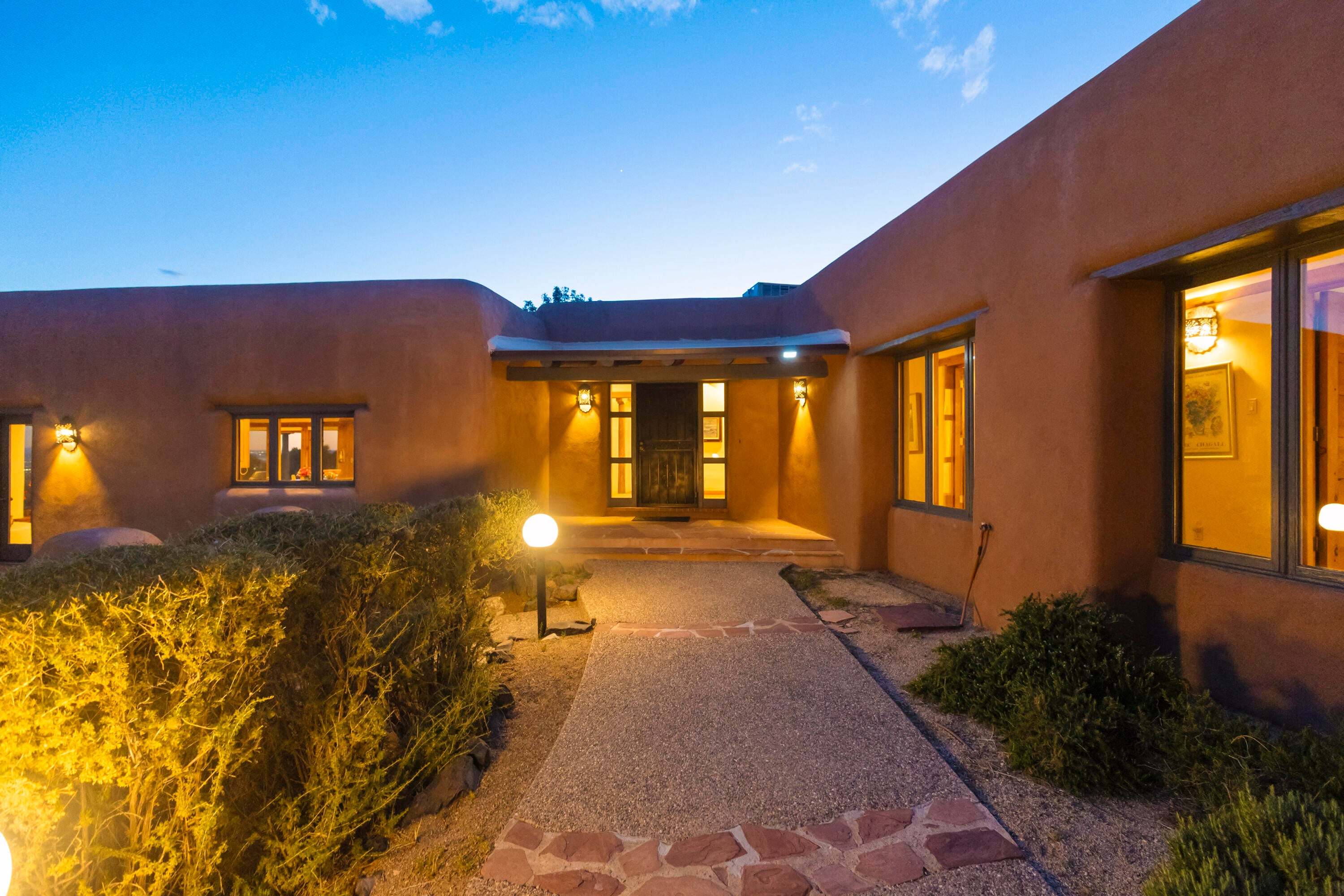 72 Pinon Hill Place NE