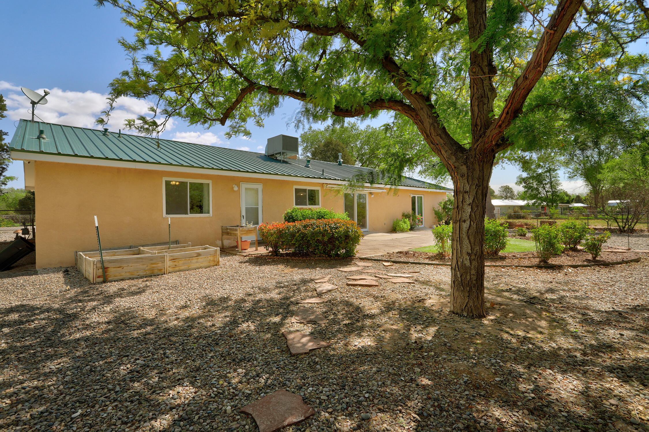 8 Avenida Alegre, Los Lunas, New Mexico image 26