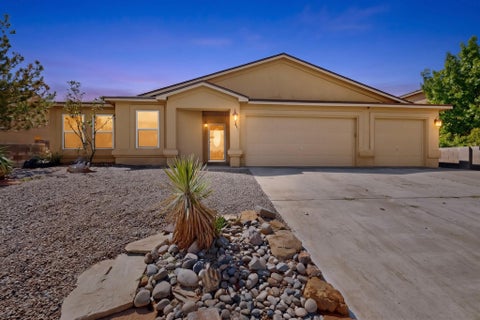 Homes For Sale - 4982 Dream Dancer Drive<br/> Rio Rancho, NM 87144
