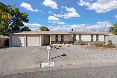 Photo of 10343 KAREN Avenue NE, Albuquerque, NM 87111 (MLS # 1088082)