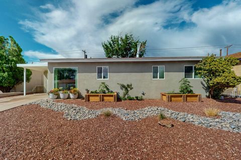 10521 San Jacinto Avenue NE Albuquerque NM 87112
