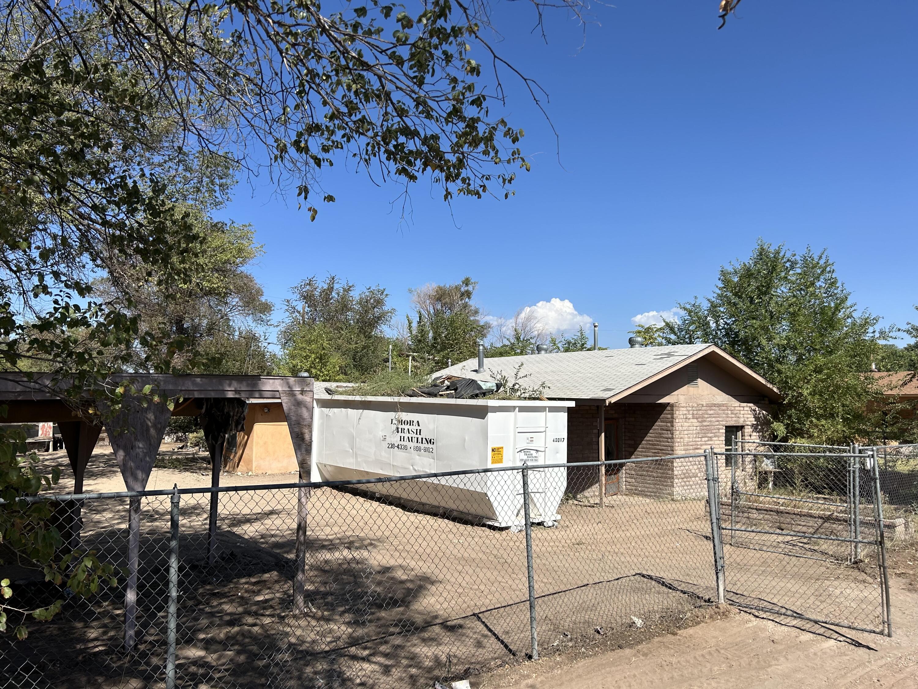 1321 Vista Del Rio Road, Albuquerque, New Mexico image 1