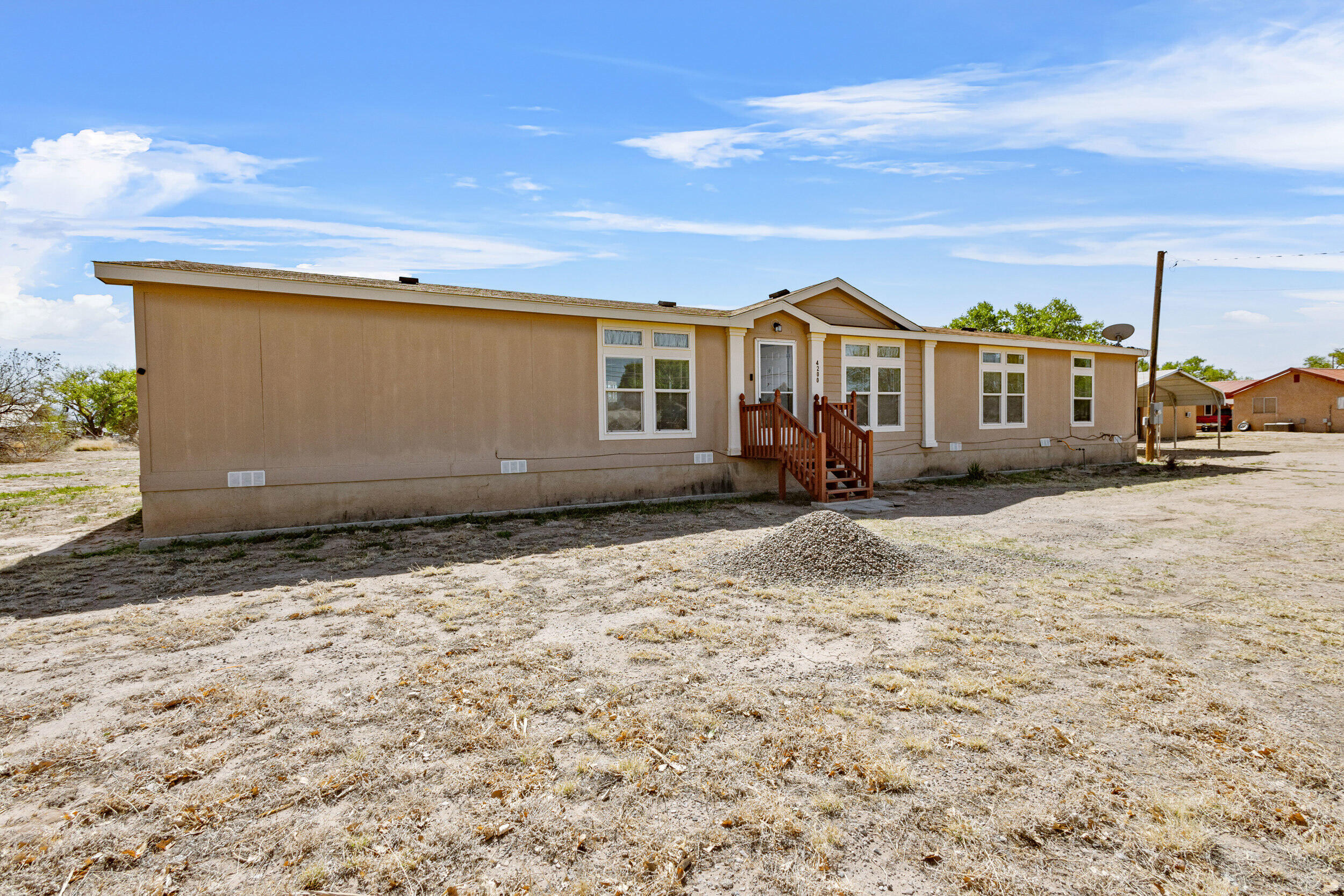 4200 Franklin Road, Los Lunas, New Mexico image 5