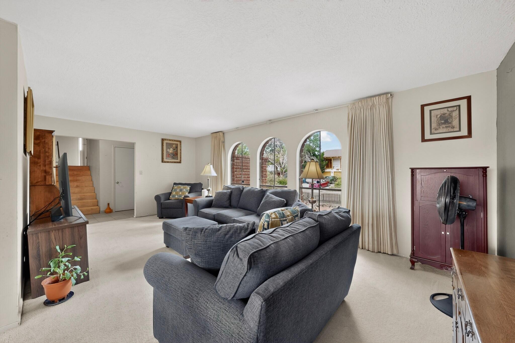 12110 Princess Jeanne Avenue NE