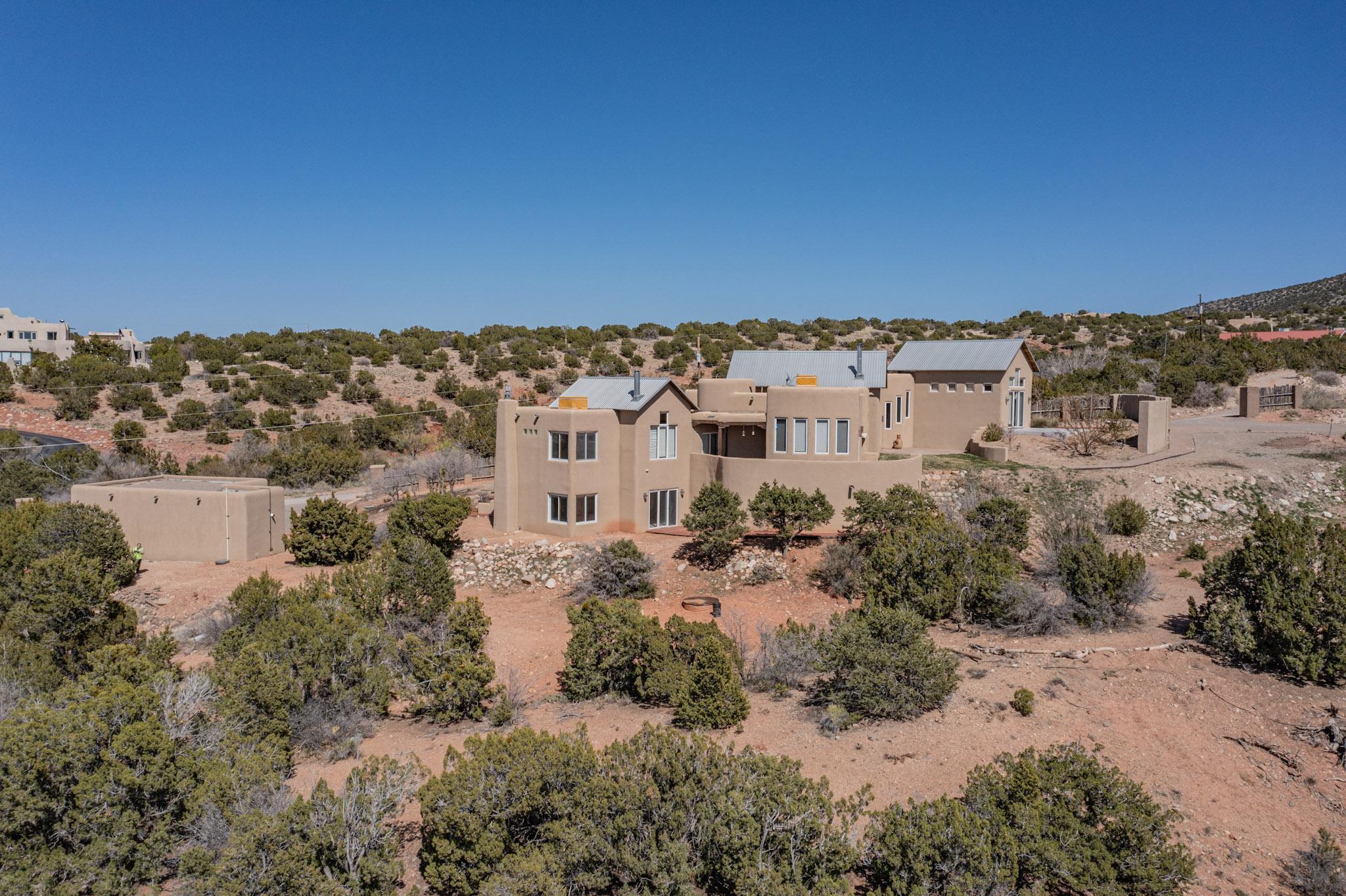 71 Tunnel Springs Road, Placitas, New Mexico image 1