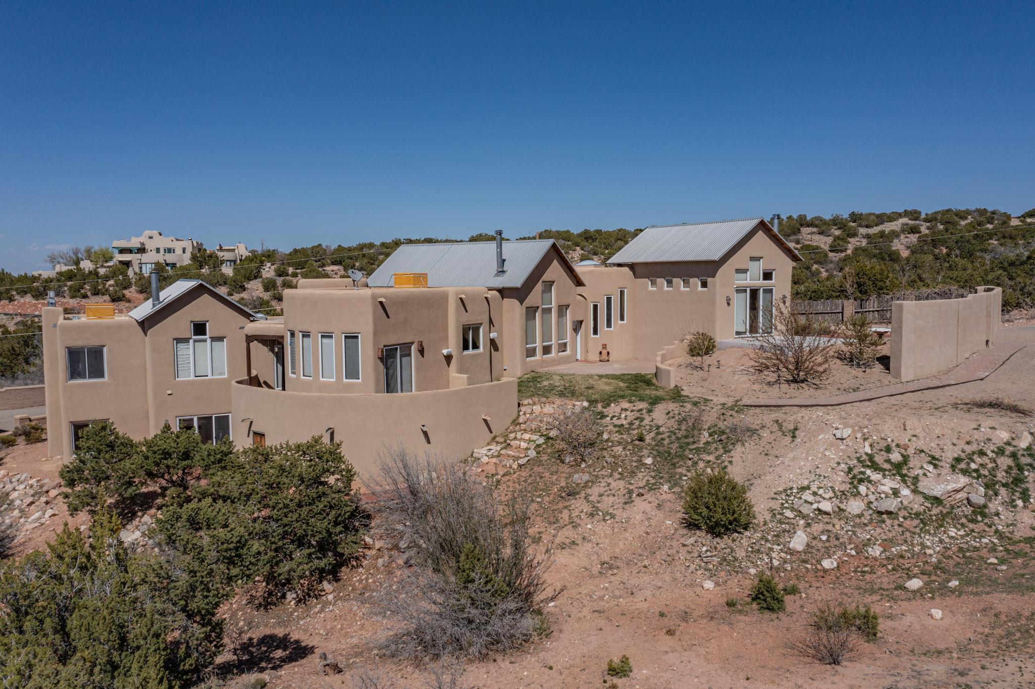 71 Tunnel Springs Road, Placitas, New Mexico image 2