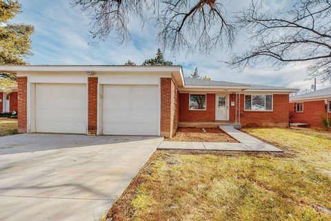 Photo of 7508 Morrow Avenue NE, Albuquerque, NM 87110 (MLS # 1102258)