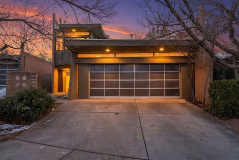 Photo of 4103 Bay Court NE, Albuquerque, NM 87111 (MLS # 1097522)