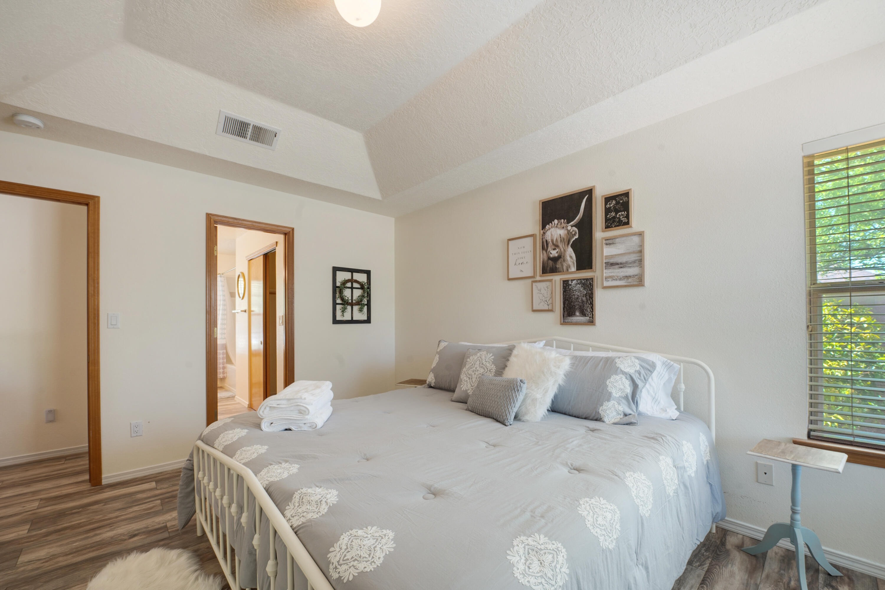 1647 Cerro Crestado Drive, Los Lunas, New Mexico image 28