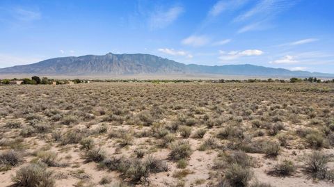 Desert Luna Road Corrales NM 87048