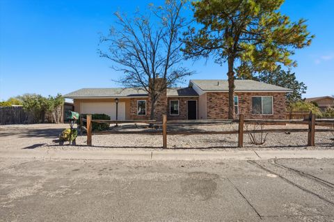 Photo of 1330 Sage Brush Court SE, Rio Rancho, NM 87124 (MLS # 1094345)