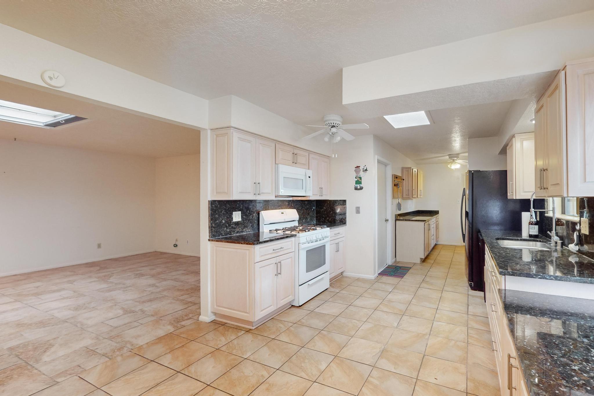 420 Ortiz Drive, Albuquerque, New Mexico image 45