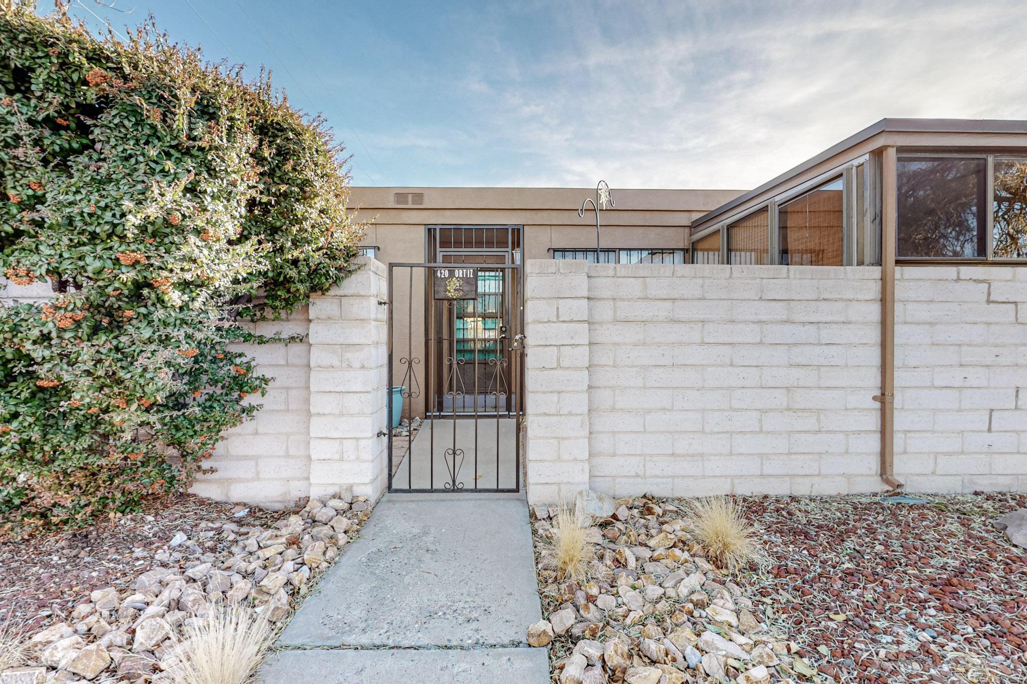 420 Ortiz Drive, Albuquerque, New Mexico image 2