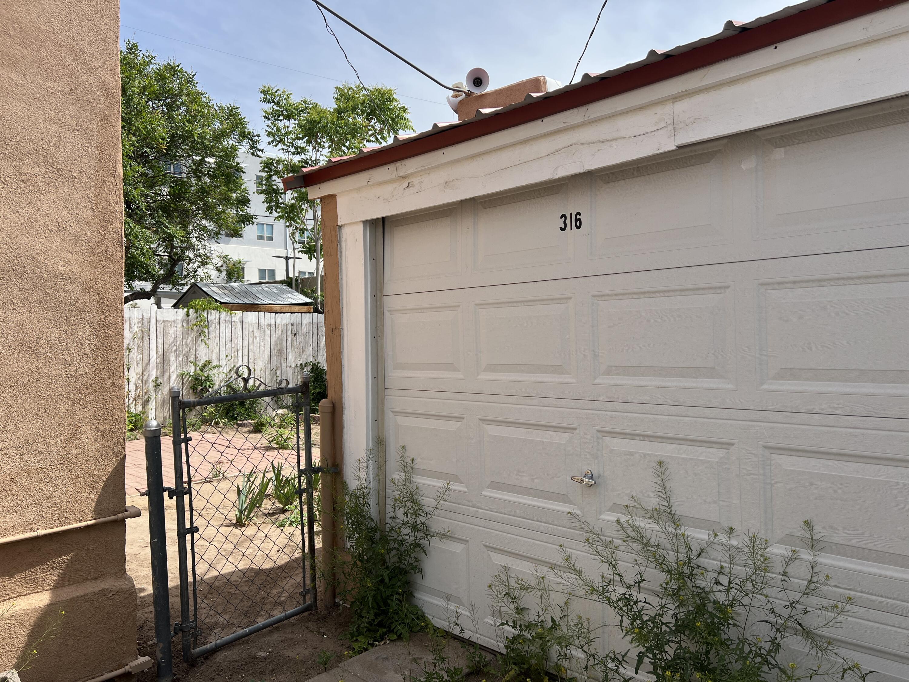 316 9th Street SW