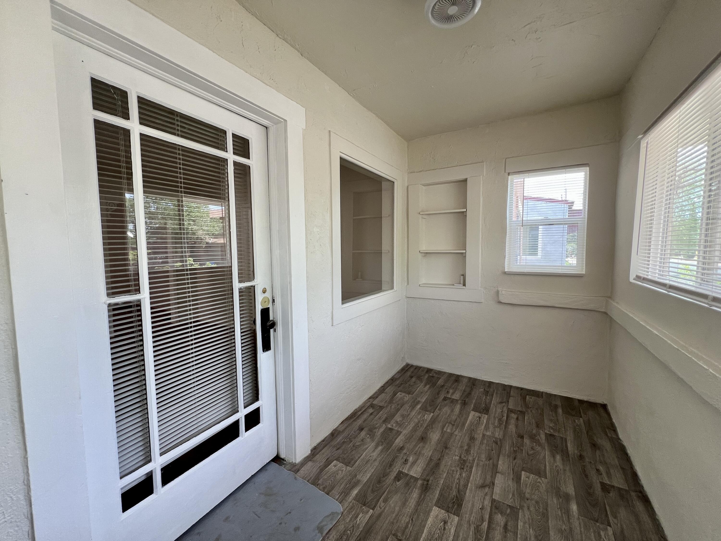 316 9th Street SW
