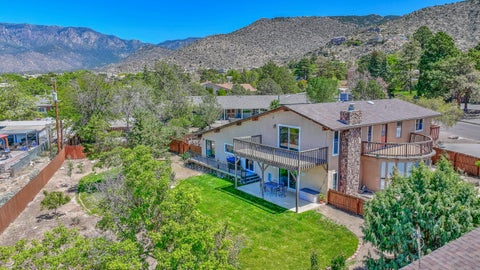 Homes For Sale - 4719 Glenwood Hills Drive<br/> Bernalillo County, Albuquerque, NM 87111