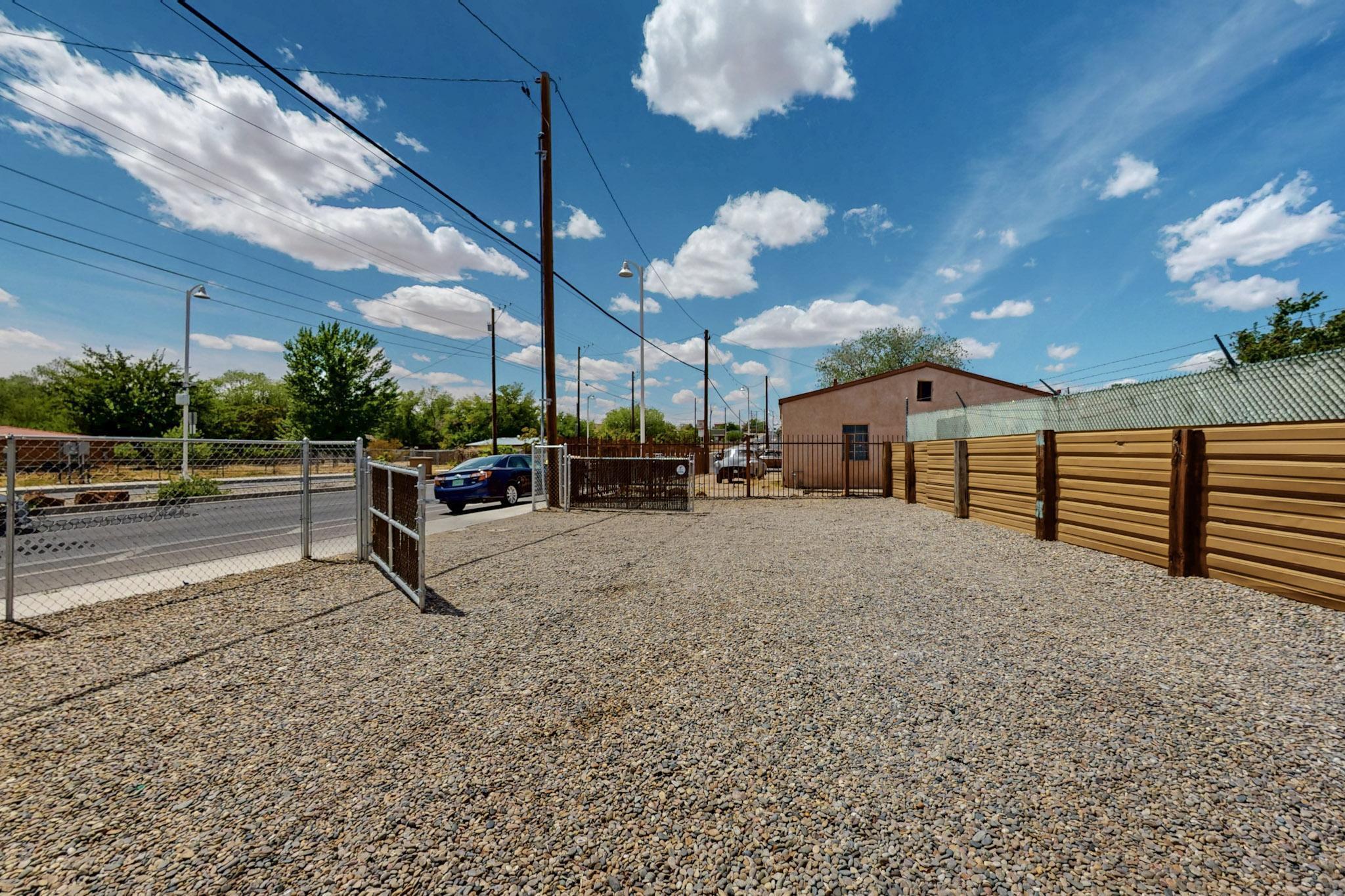 2609 Bridge Boulevard, Albuquerque, New Mexico image 5