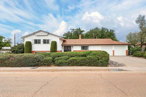 Homes For Sale - 3901 Madeira Drive<br/> Albuquerque, NM 87110