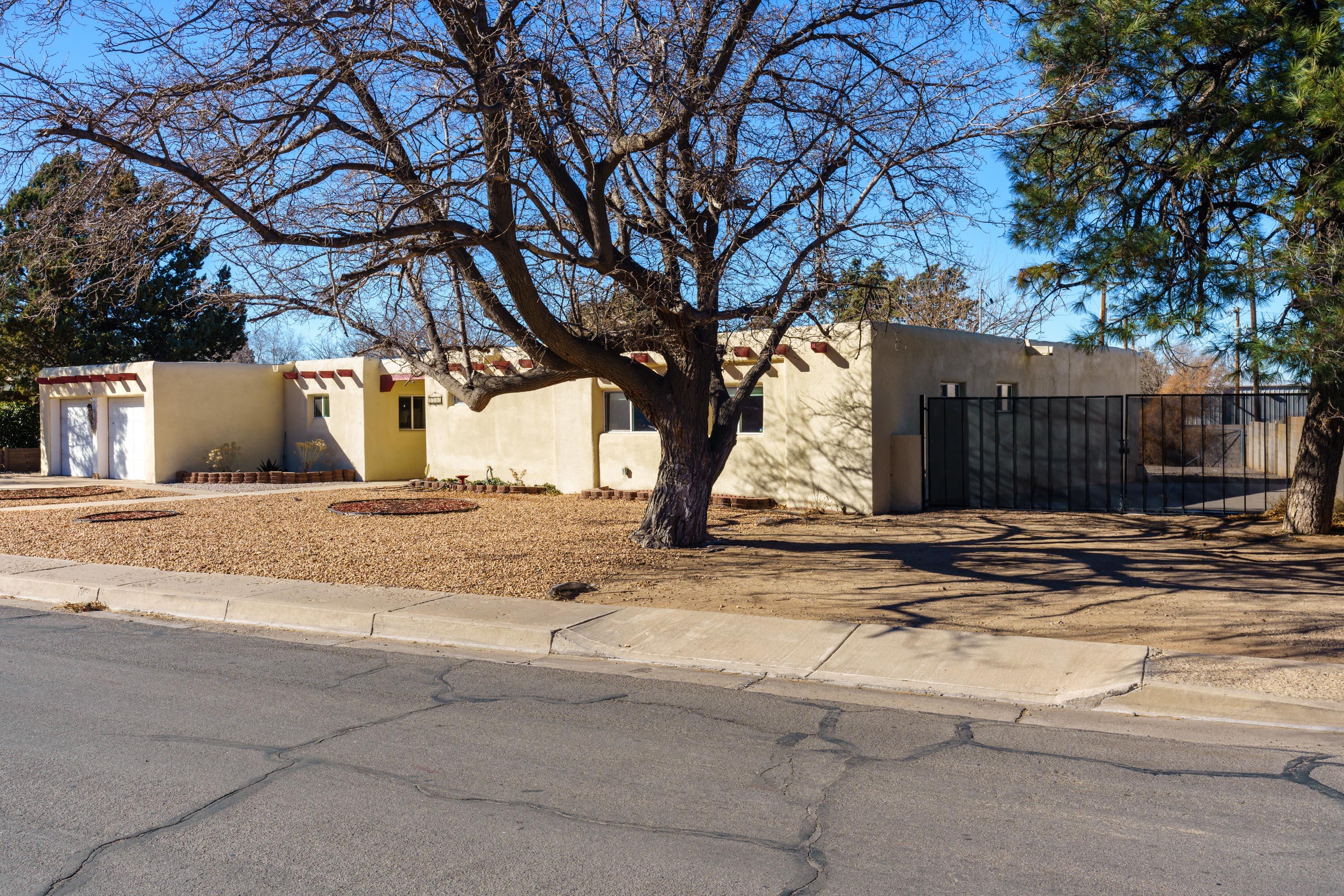 1215 Dakota Street, Albuquerque, New Mexico image 2