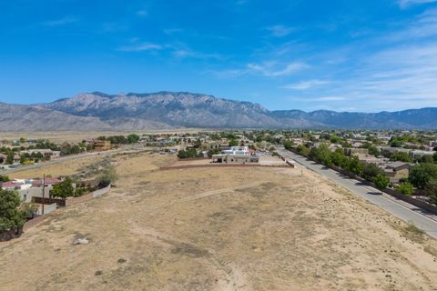 Photo of 7301 Beverly Hills Avenue NE, Albuquerque, NM 87122 (MLS # 1102403)