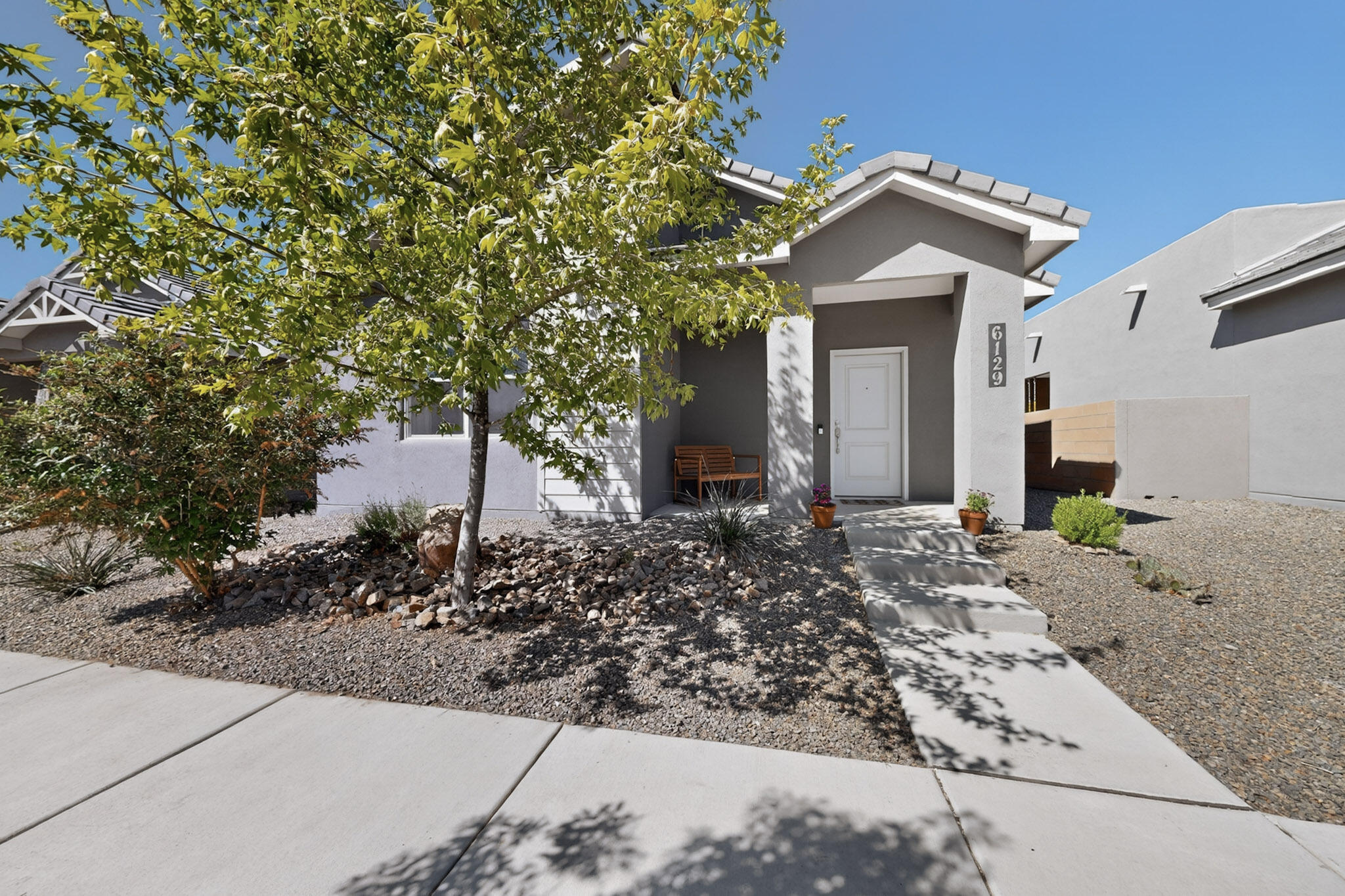 6129 Strand Loop SE
