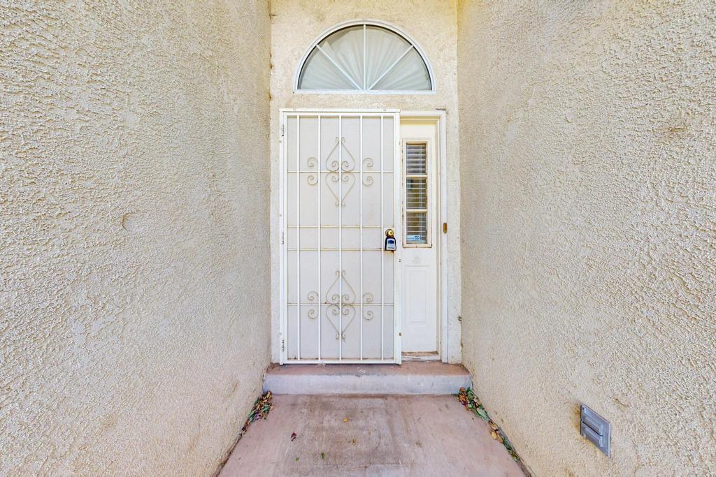 812 Bryce Canyon Street, Albuquerque, New Mexico image 4