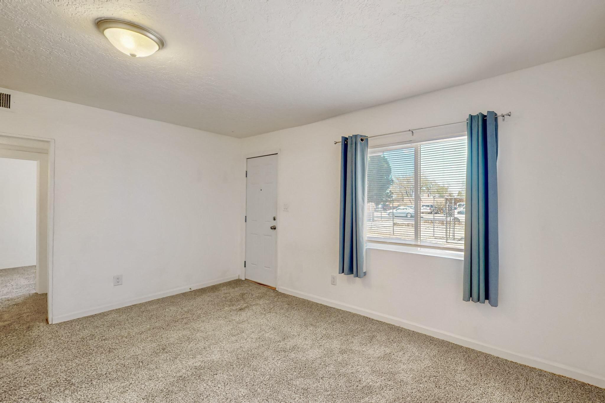 240 Chama Street, Albuquerque, New Mexico image 3