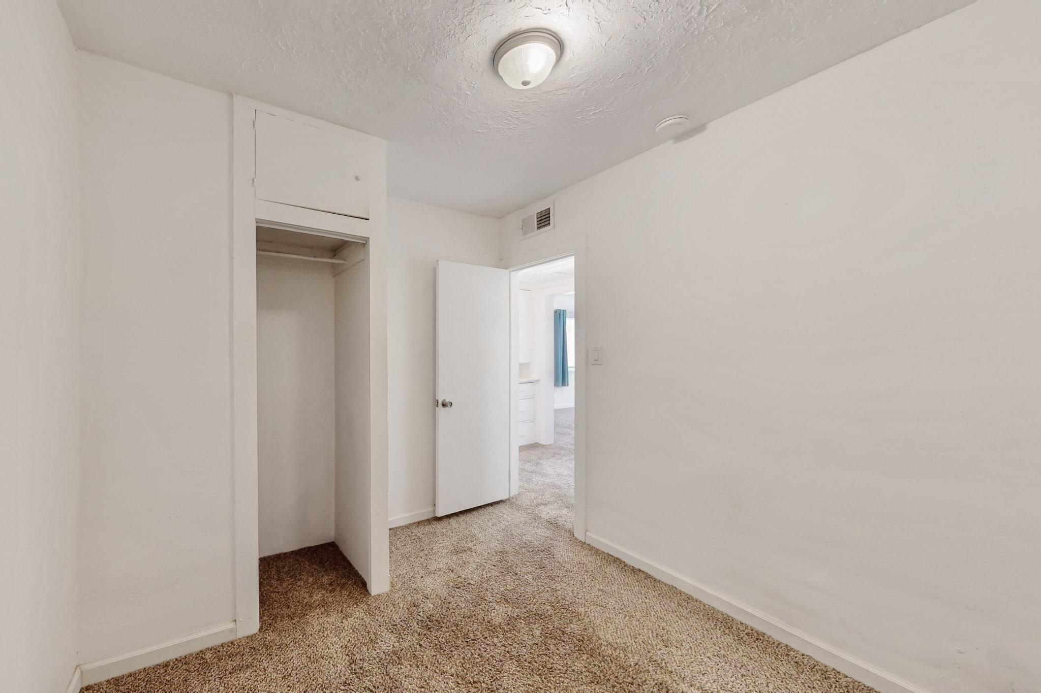 240 Chama Street, Albuquerque, New Mexico image 27