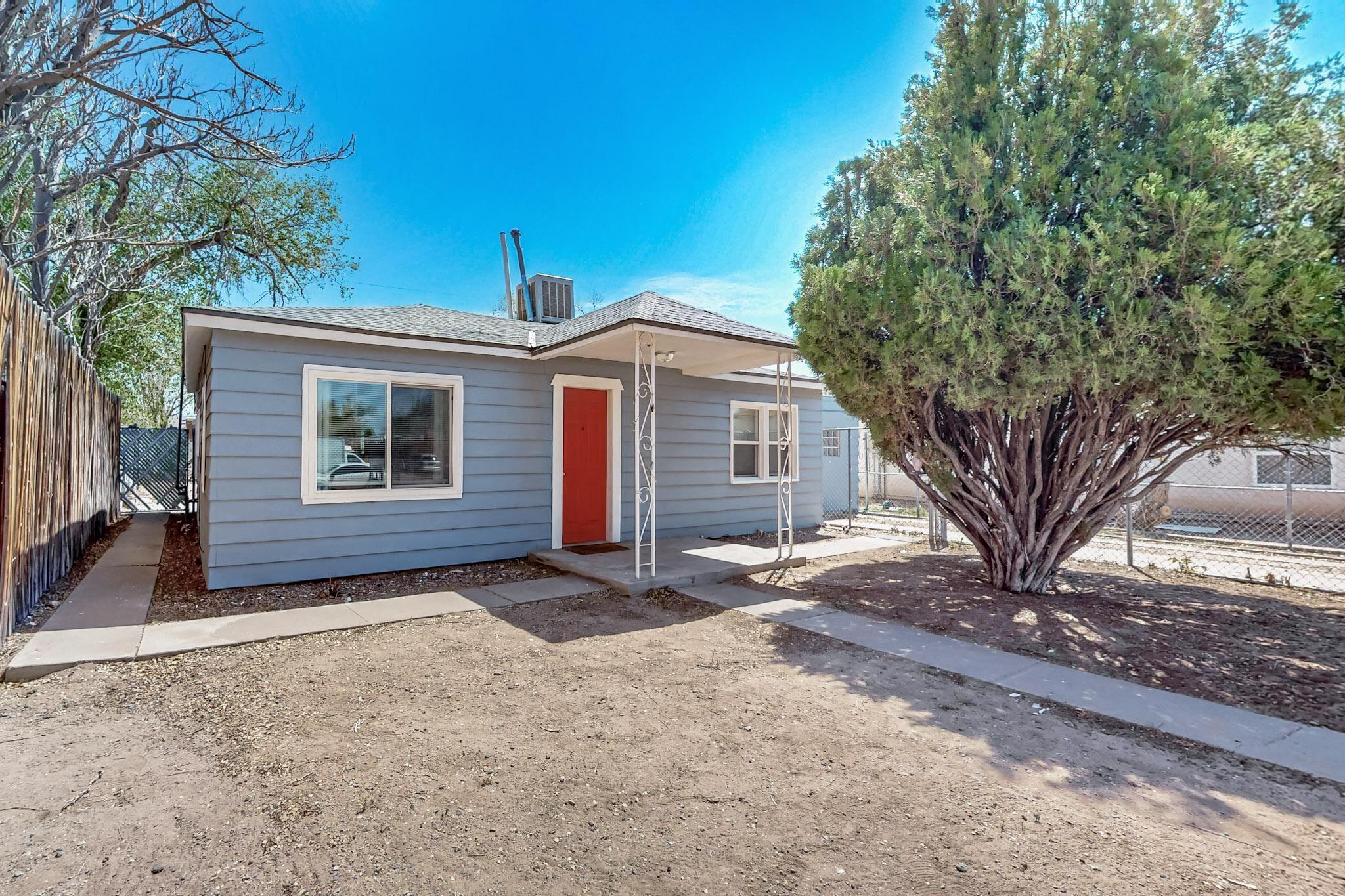 240 Chama Street, Albuquerque, New Mexico image 1