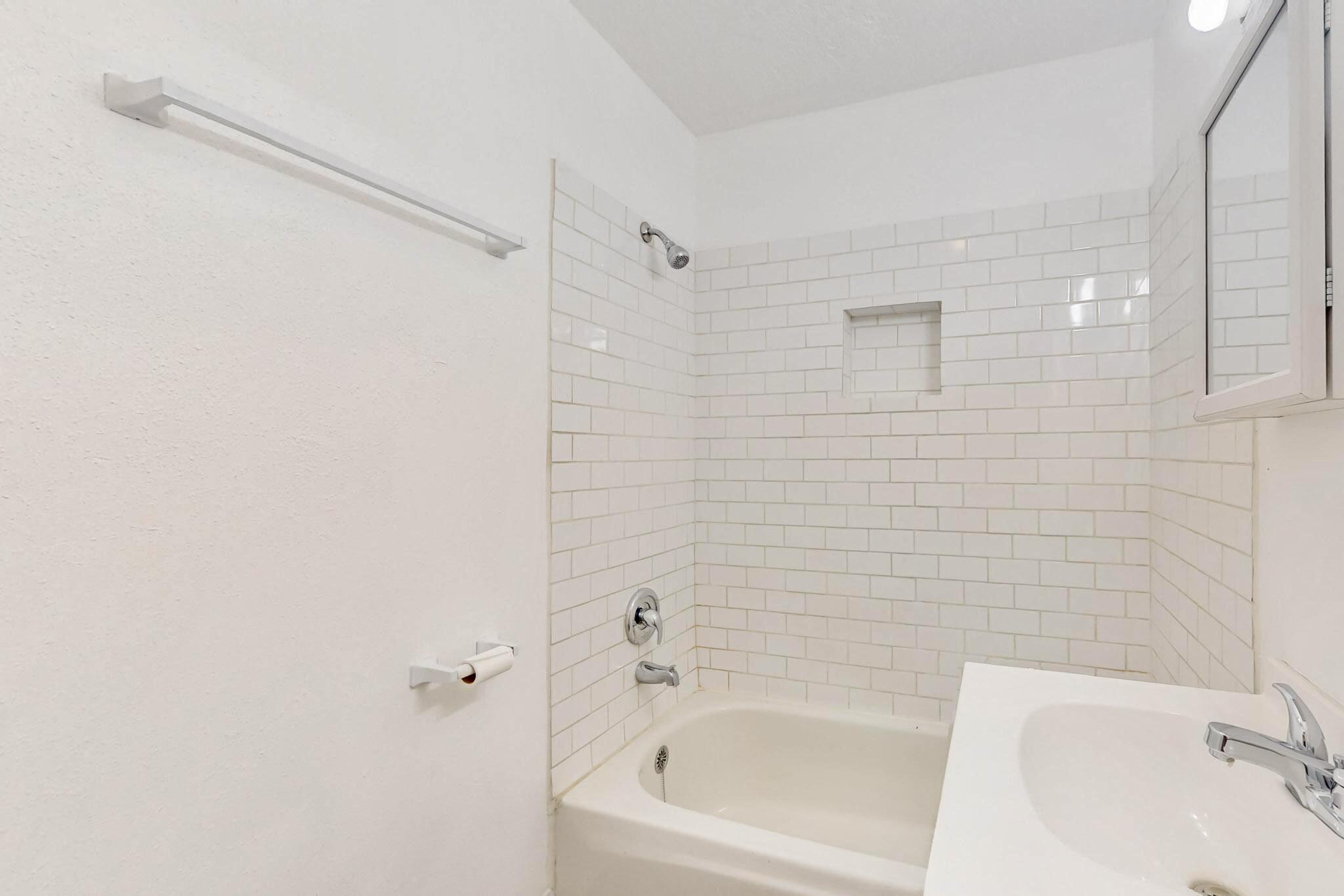 240 Chama Street, Albuquerque, New Mexico image 15