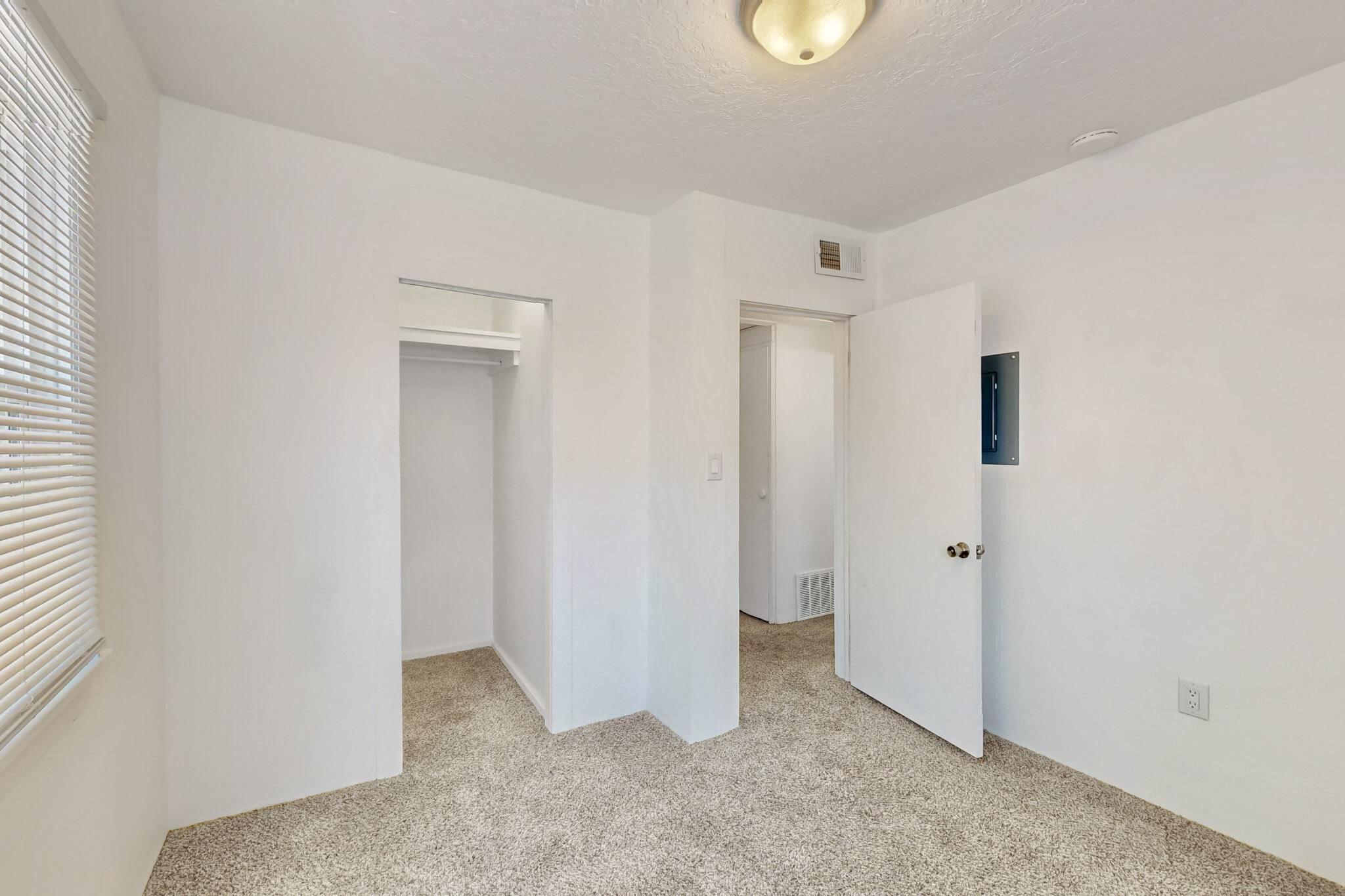 240 Chama Street, Albuquerque, New Mexico image 16