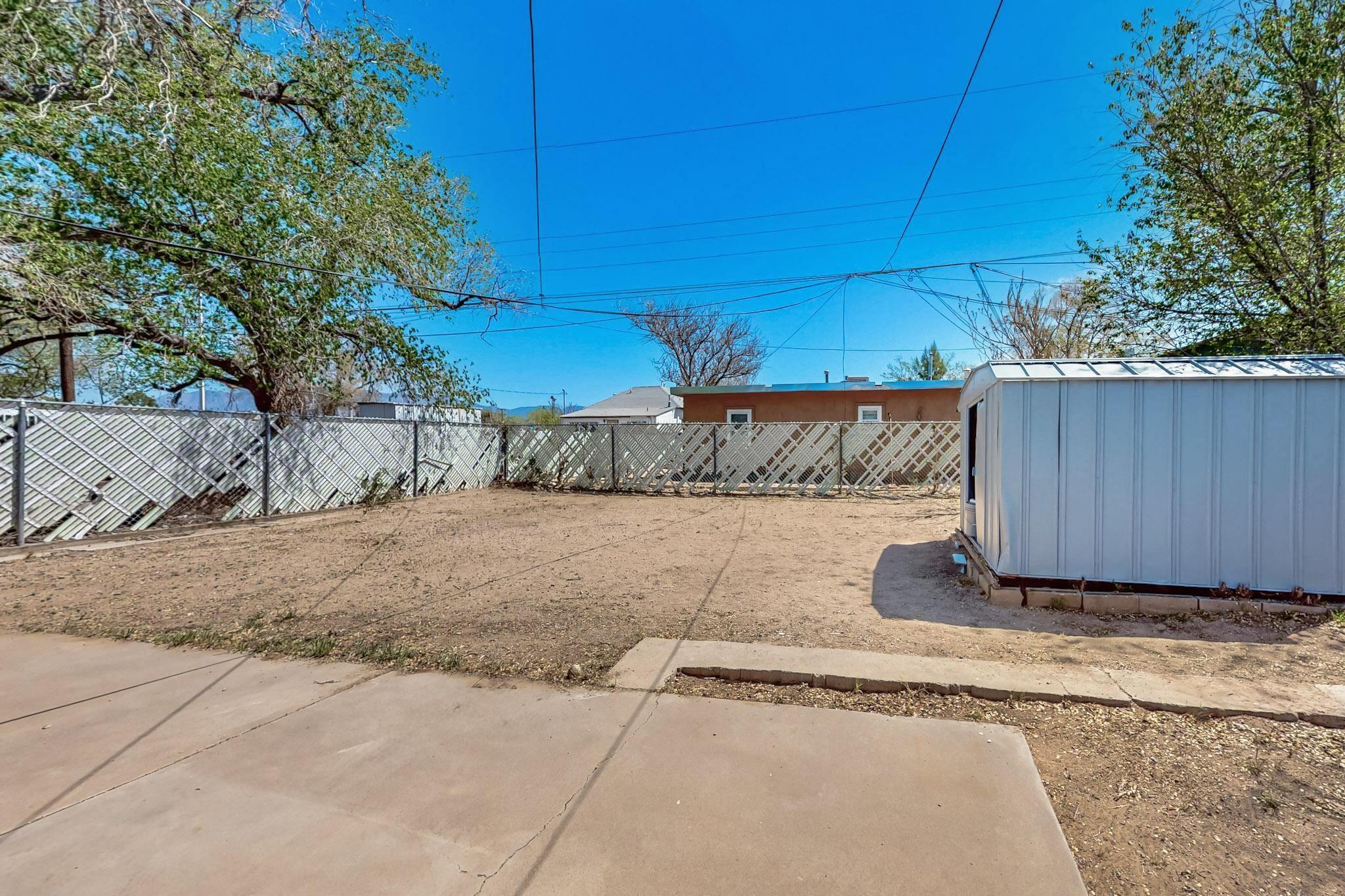 240 Chama Street, Albuquerque, New Mexico image 36