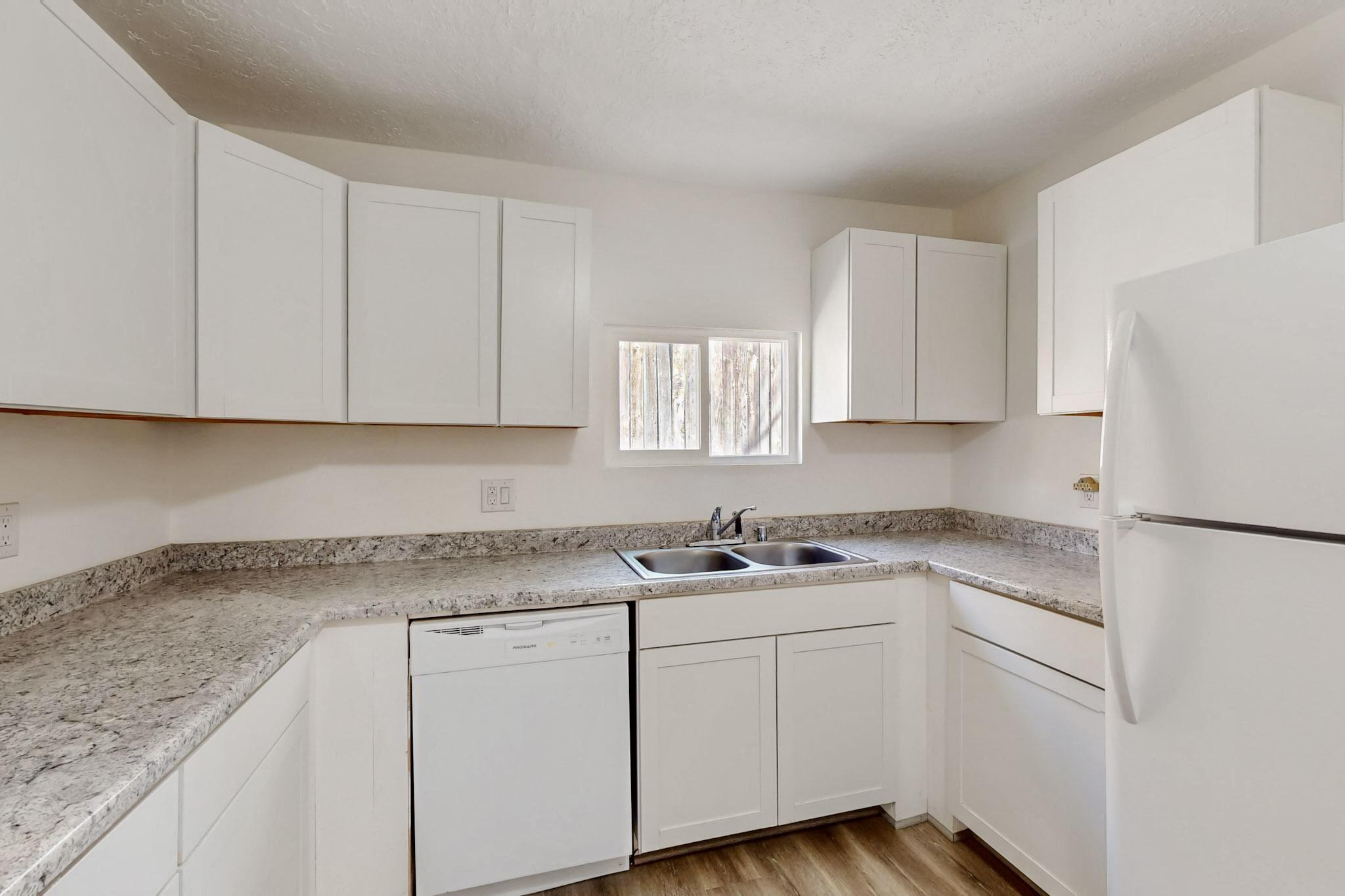 240 Chama Street, Albuquerque, New Mexico image 8