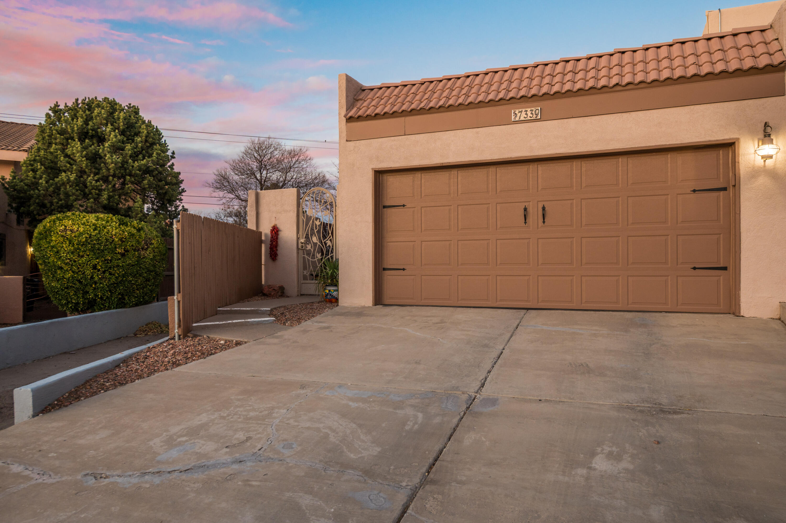 7339 Prairie Road NE