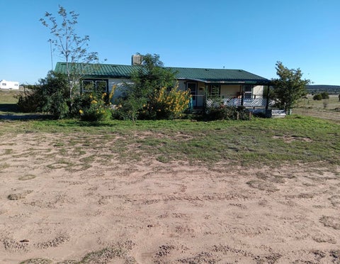 Mobile Home For Sale - 5 Douglas Court<br/> Edgewood, NM 87015