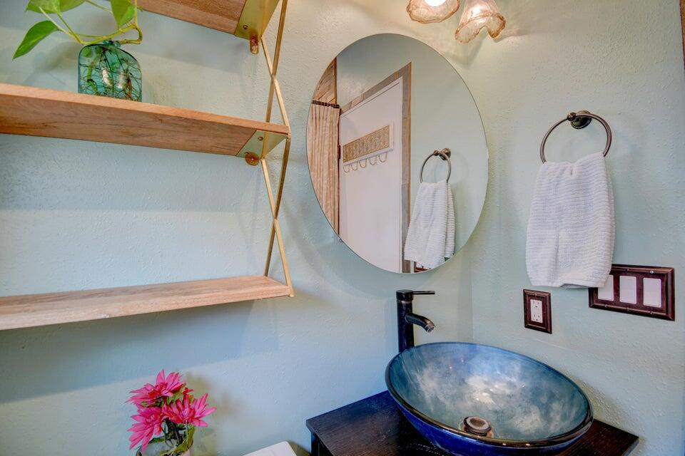 709 Ortiz Drive, Albuquerque, New Mexico image 13