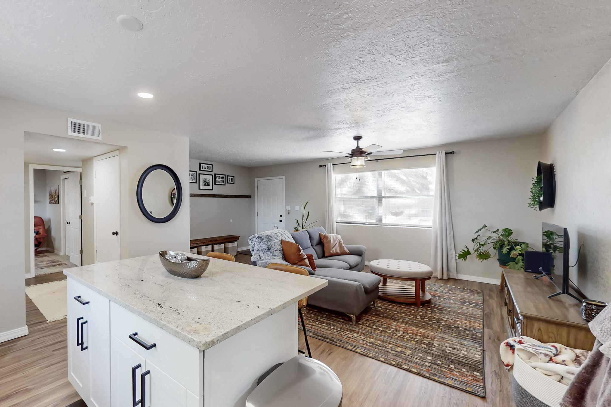 1052 Vasquez Court, Los Lunas, New Mexico image 11