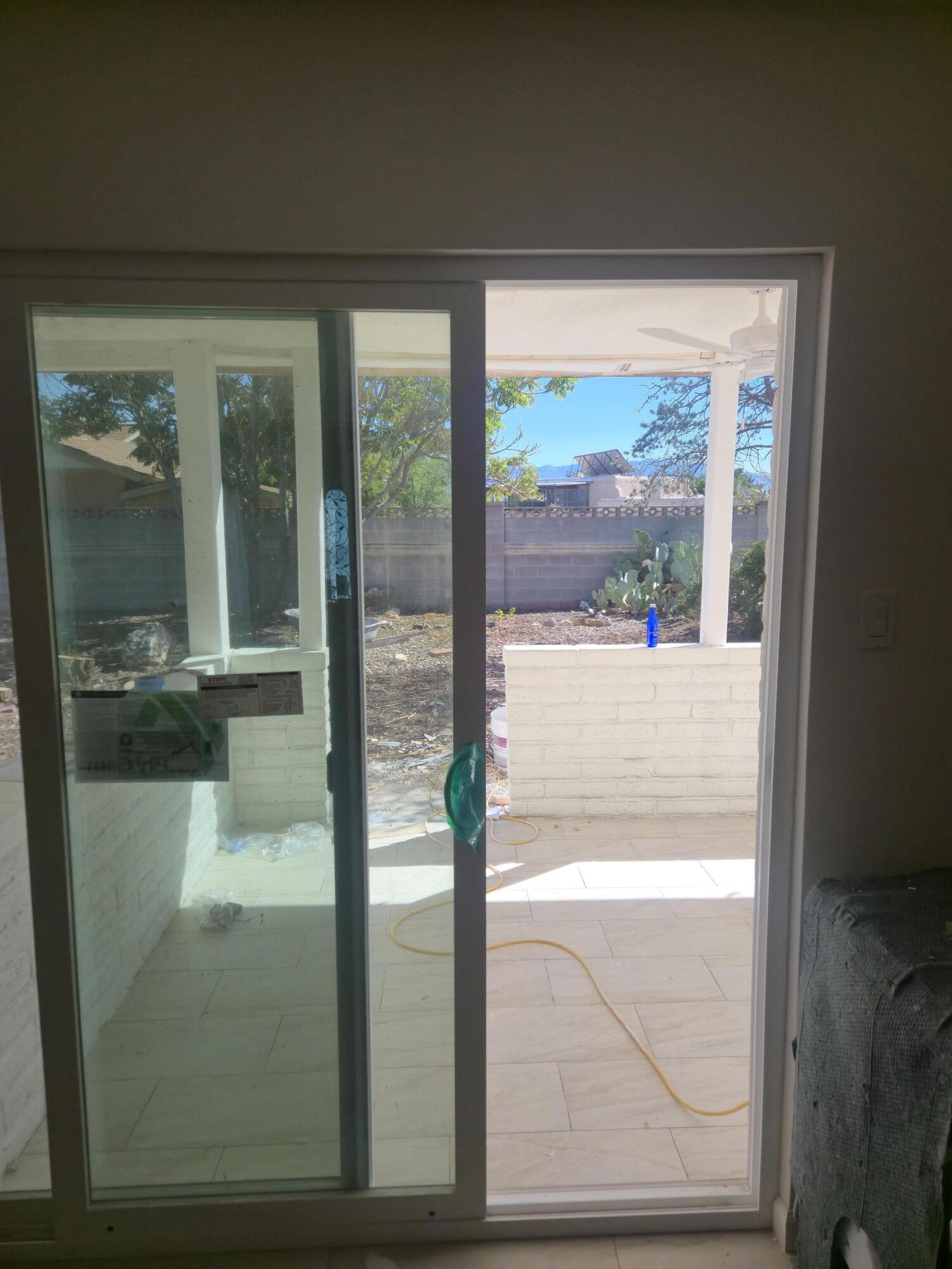 806 Oreja De Oro Drive SE