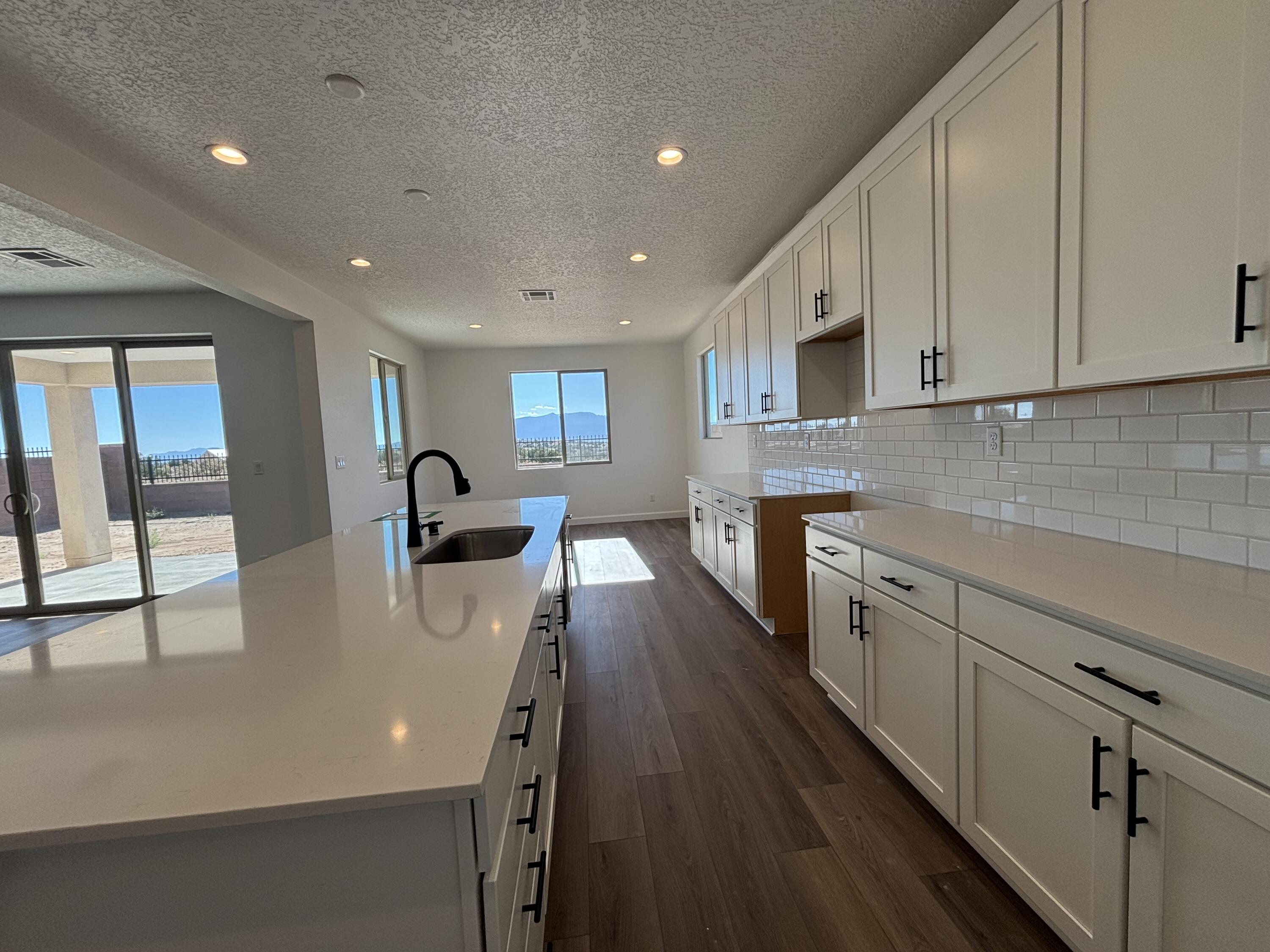 3121 Wolf Tail Loop NE