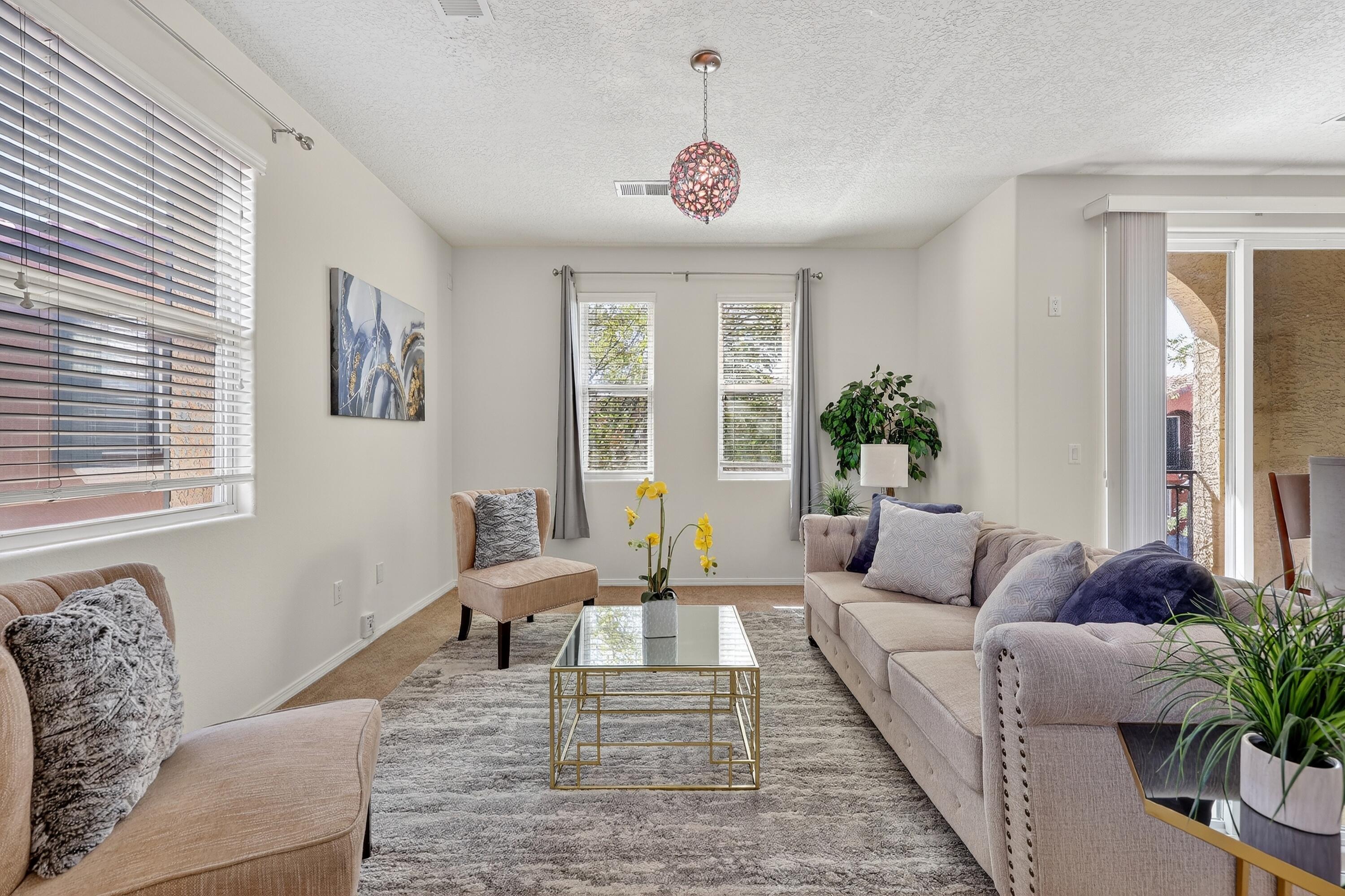 601 Menaul Boulevard NE UNIT 2106