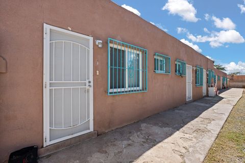 Multifamily For Sale - 525 Mesilla Street #1-6<br/> Albuquerque, NM 87108